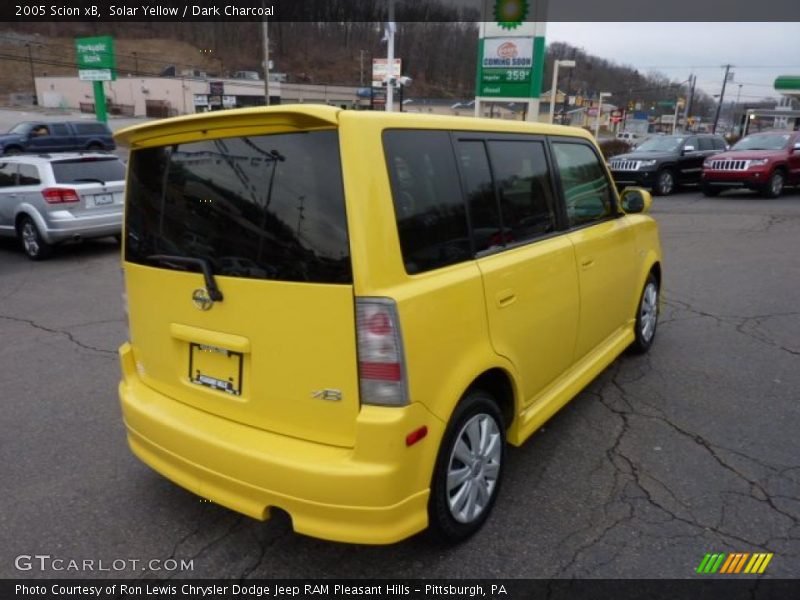 Solar Yellow / Dark Charcoal 2005 Scion xB