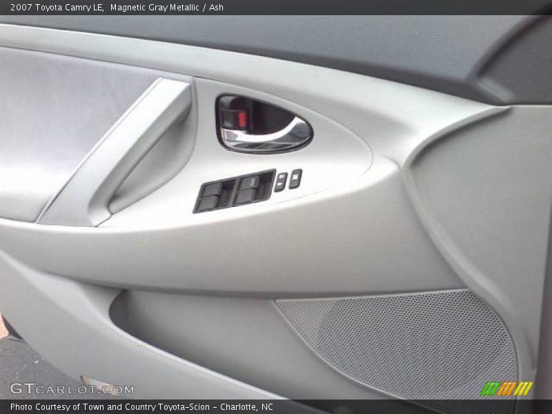 Magnetic Gray Metallic / Ash 2007 Toyota Camry LE
