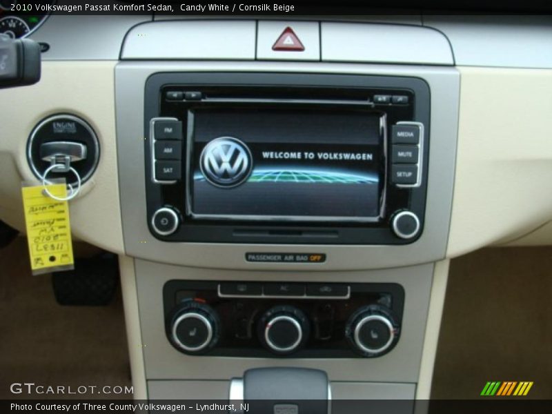 Controls of 2010 Passat Komfort Sedan