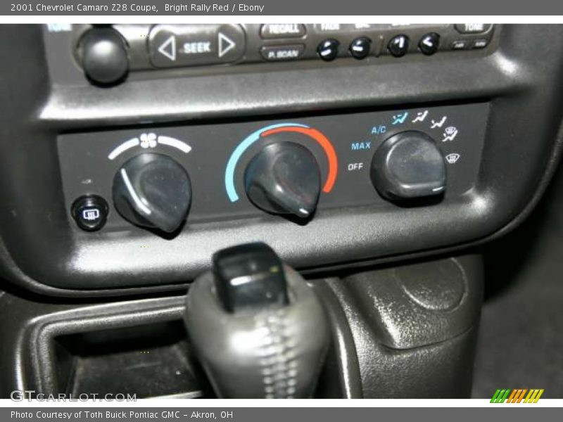 Controls of 2001 Camaro Z28 Coupe