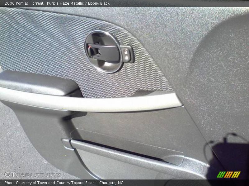 Purple Haze Metallic / Ebony Black 2006 Pontiac Torrent