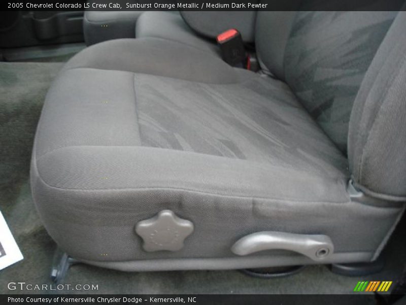 Sunburst Orange Metallic / Medium Dark Pewter 2005 Chevrolet Colorado LS Crew Cab
