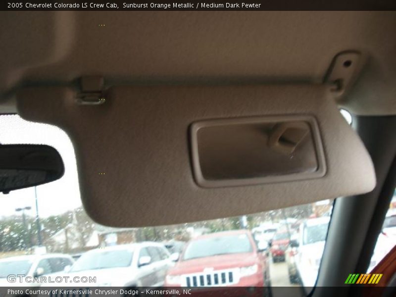 Sunburst Orange Metallic / Medium Dark Pewter 2005 Chevrolet Colorado LS Crew Cab
