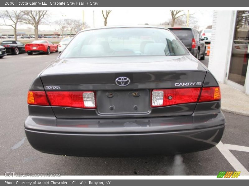 Graphite Gray Pearl / Gray 2000 Toyota Camry LE