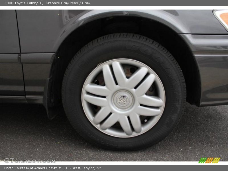 Graphite Gray Pearl / Gray 2000 Toyota Camry LE