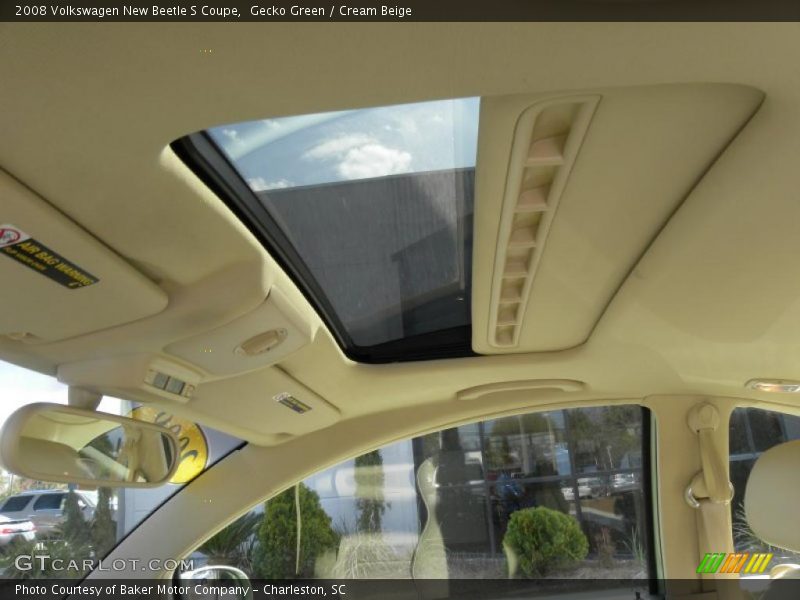 Gecko Green / Cream Beige 2008 Volkswagen New Beetle S Coupe