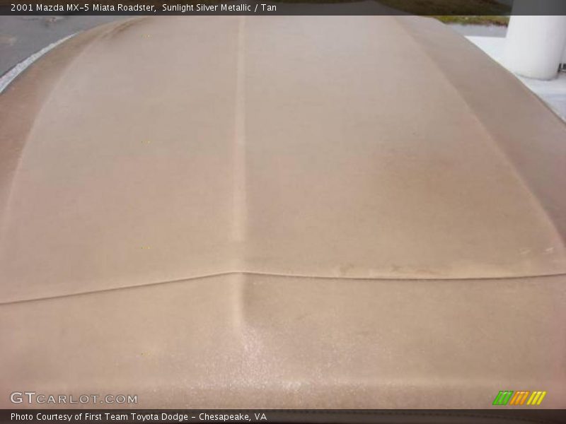 Sunlight Silver Metallic / Tan 2001 Mazda MX-5 Miata Roadster