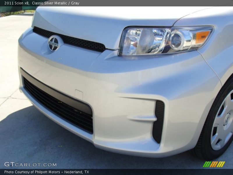 Classic Silver Metallic / Gray 2011 Scion xB