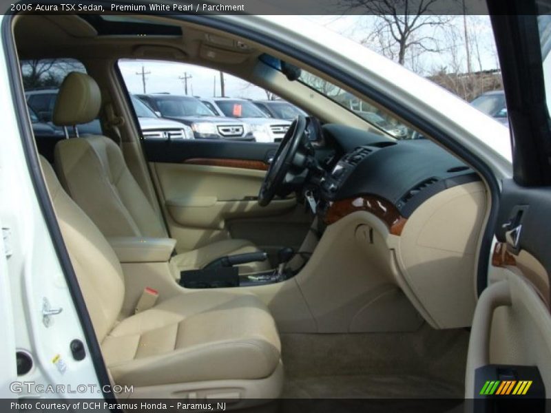 Premium White Pearl / Parchment 2006 Acura TSX Sedan
