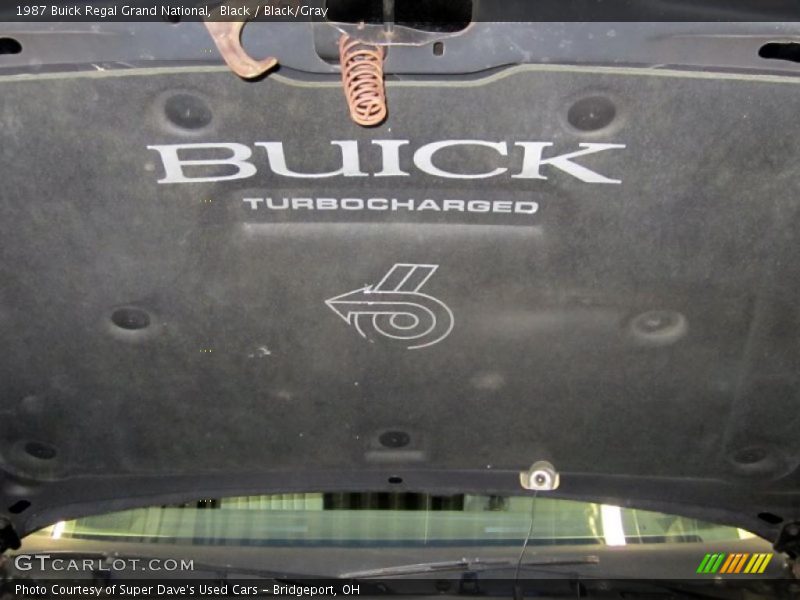  1987 Regal Grand National Logo