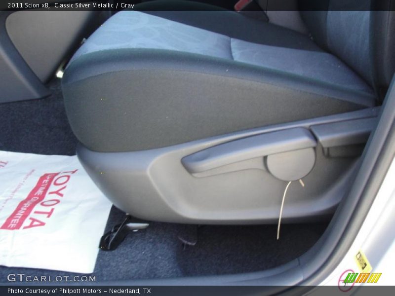 Classic Silver Metallic / Gray 2011 Scion xB