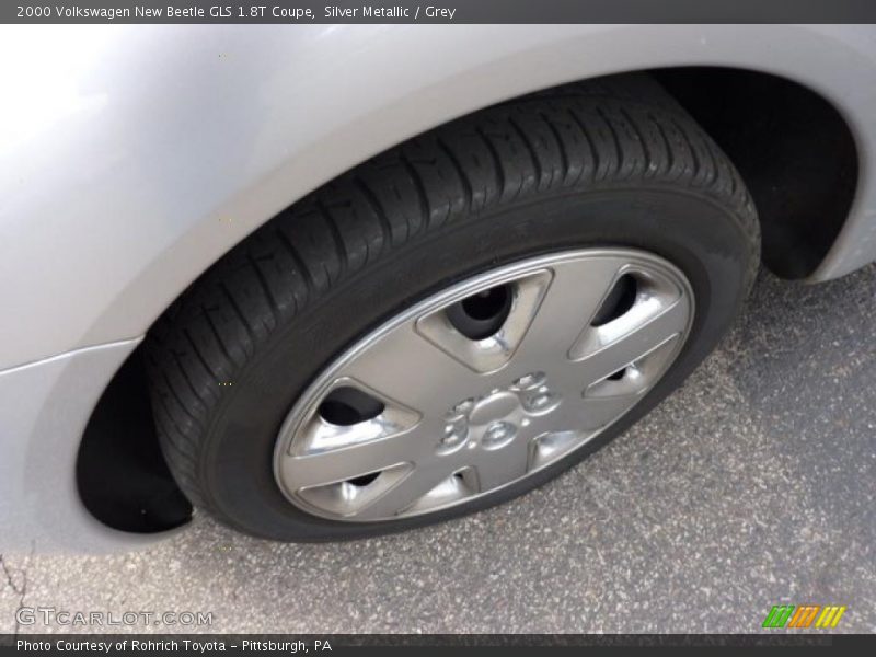 Silver Metallic / Grey 2000 Volkswagen New Beetle GLS 1.8T Coupe