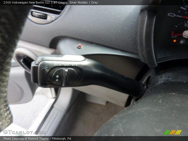Silver Metallic / Grey 2000 Volkswagen New Beetle GLS 1.8T Coupe
