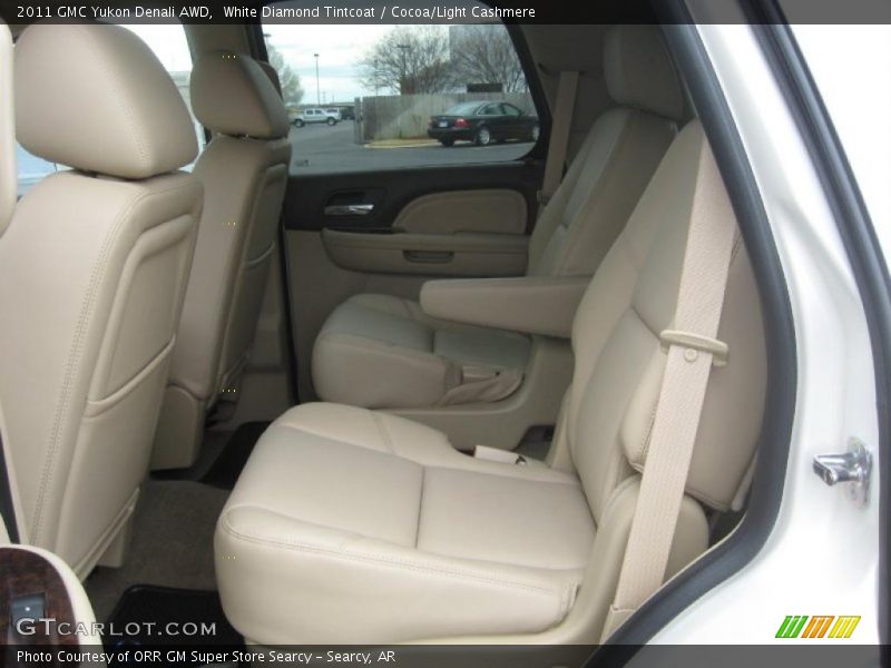 White Diamond Tintcoat / Cocoa/Light Cashmere 2011 GMC Yukon Denali AWD