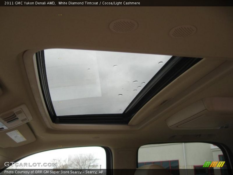 White Diamond Tintcoat / Cocoa/Light Cashmere 2011 GMC Yukon Denali AWD