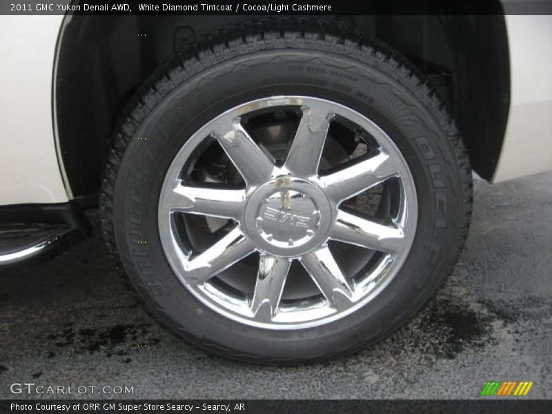 White Diamond Tintcoat / Cocoa/Light Cashmere 2011 GMC Yukon Denali AWD