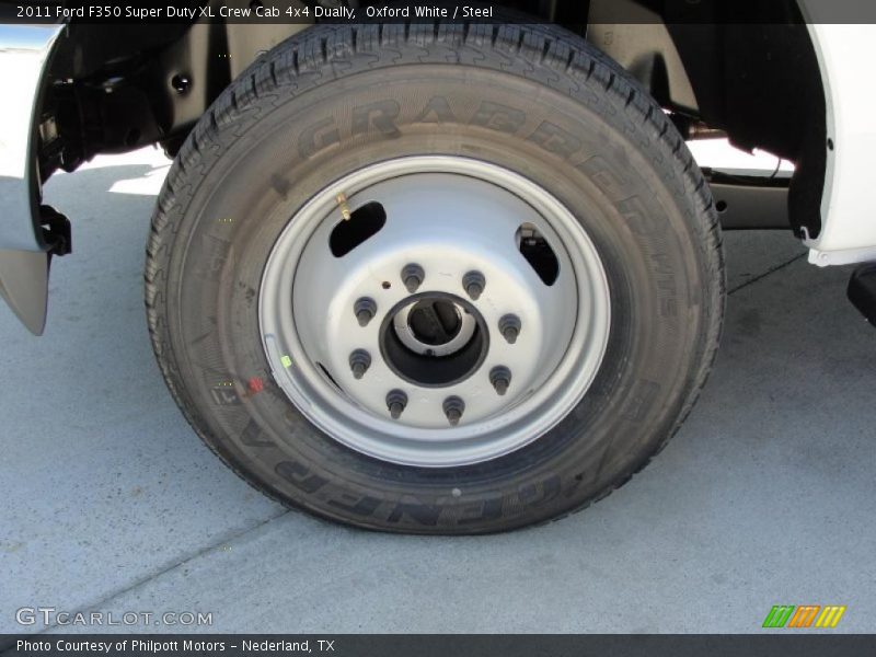  2011 F350 Super Duty XL Crew Cab 4x4 Dually Wheel