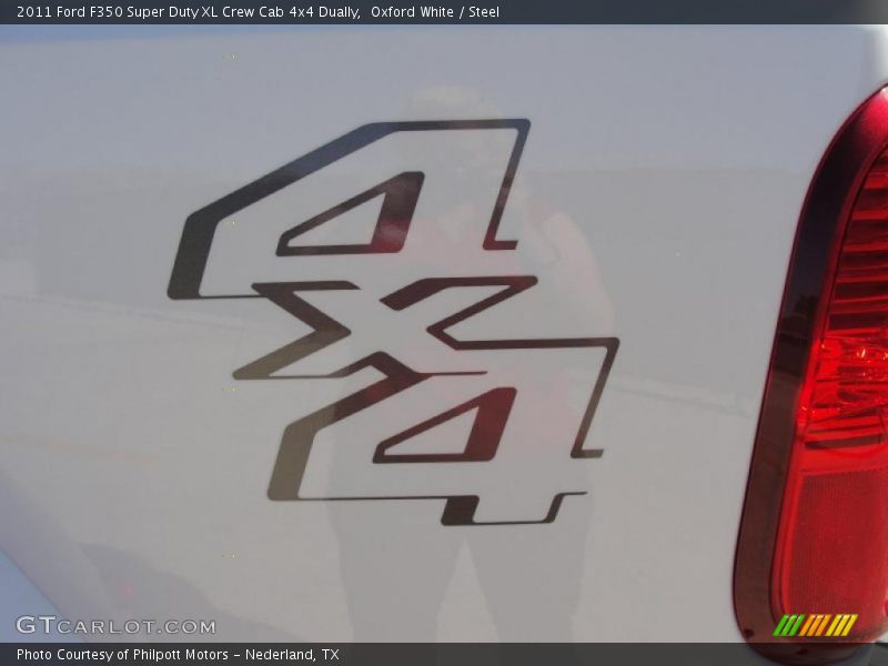 Oxford White / Steel 2011 Ford F350 Super Duty XL Crew Cab 4x4 Dually