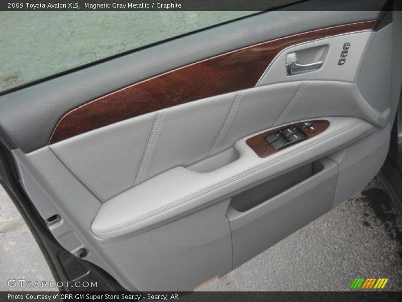 Magnetic Gray Metallic / Graphite 2009 Toyota Avalon XLS