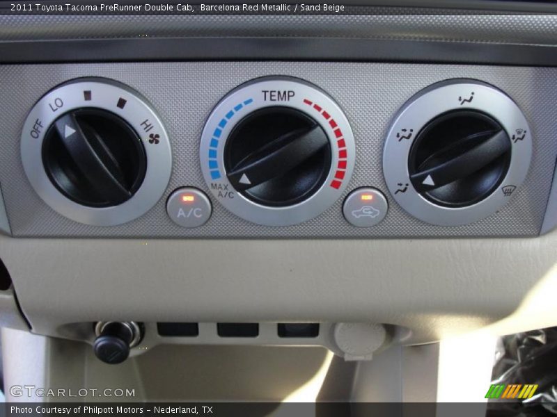 Controls of 2011 Tacoma PreRunner Double Cab