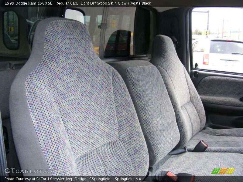 Light Driftwood Satin Glow / Agate Black 1999 Dodge Ram 1500 SLT Regular Cab