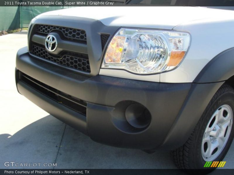 Super White / Graphite Gray 2011 Toyota Tacoma Double Cab