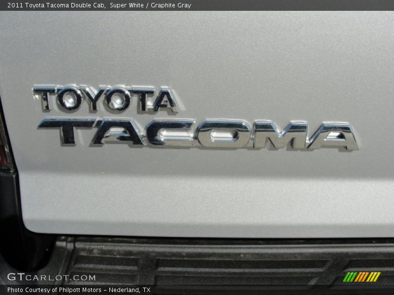 Super White / Graphite Gray 2011 Toyota Tacoma Double Cab