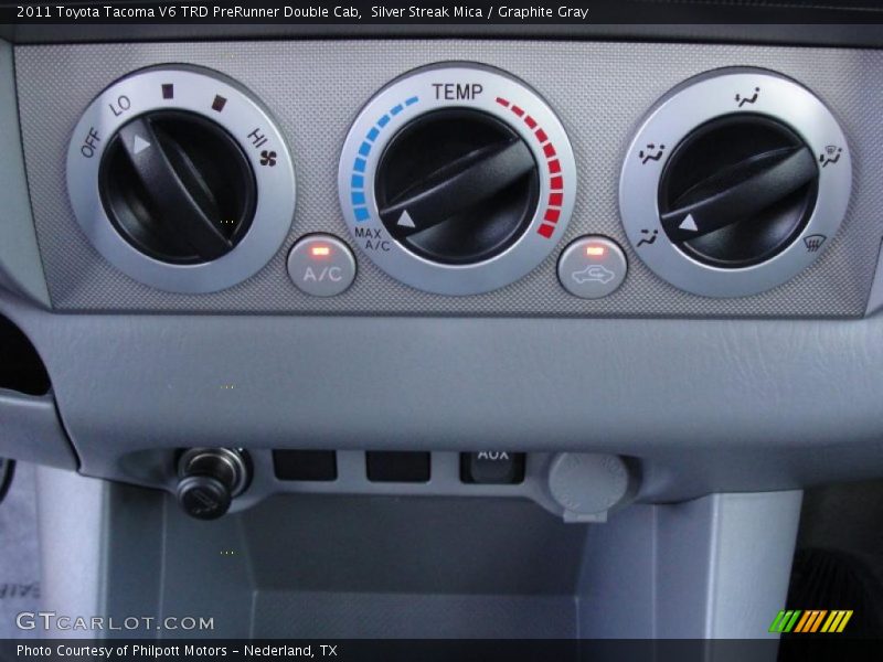 Silver Streak Mica / Graphite Gray 2011 Toyota Tacoma V6 TRD PreRunner Double Cab