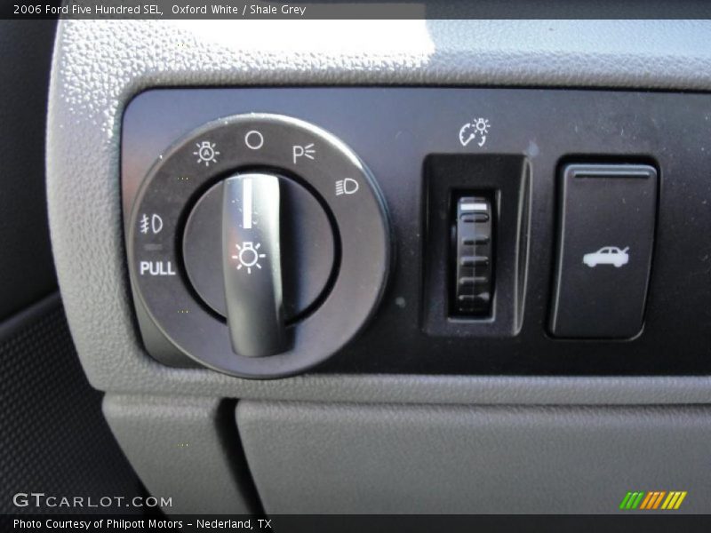 Controls of 2006 Five Hundred SEL