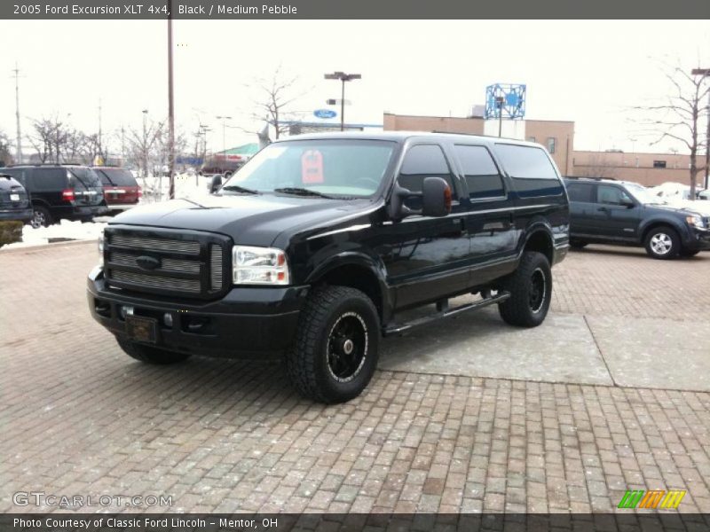Black / Medium Pebble 2005 Ford Excursion XLT 4x4
