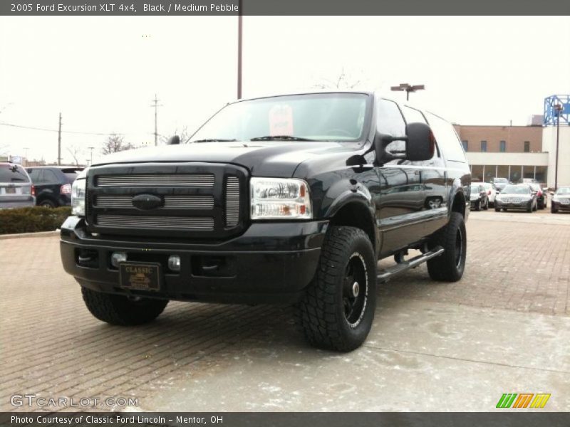Black / Medium Pebble 2005 Ford Excursion XLT 4x4