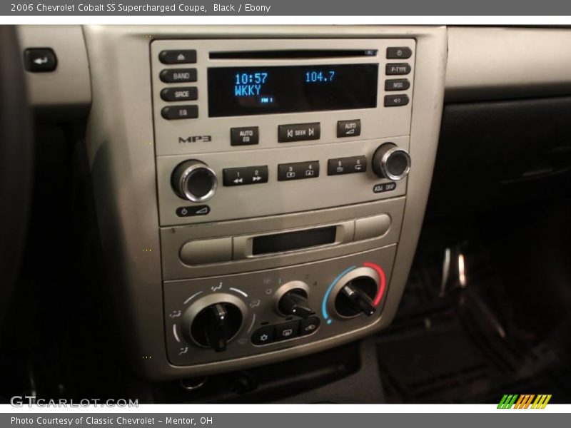 Controls of 2006 Cobalt SS Supercharged Coupe