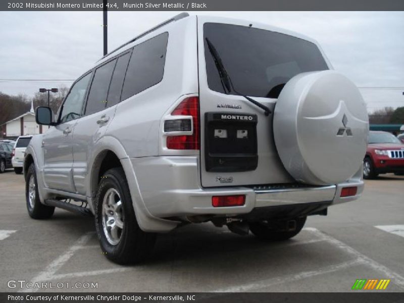 Munich Silver Metallic / Black 2002 Mitsubishi Montero Limited 4x4