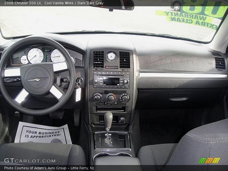 Cool Vanilla White / Dark Slate Gray 2008 Chrysler 300 LX