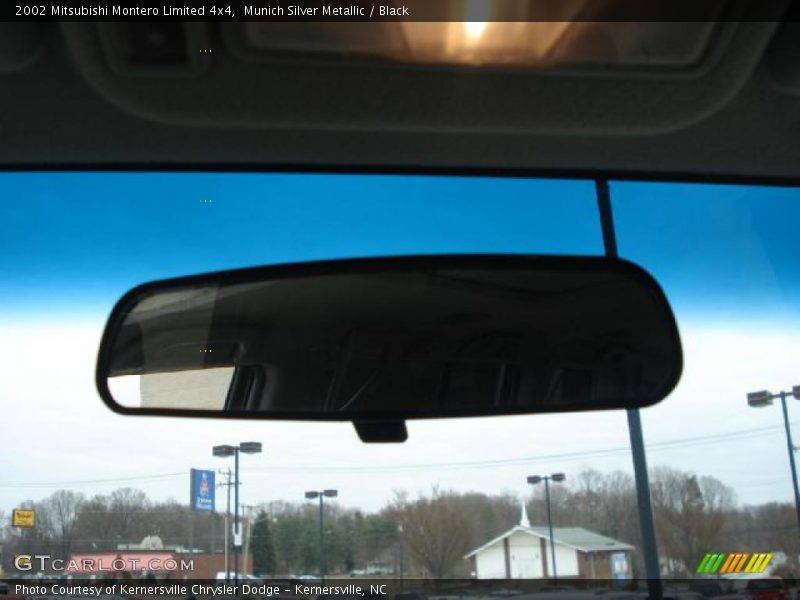 Munich Silver Metallic / Black 2002 Mitsubishi Montero Limited 4x4