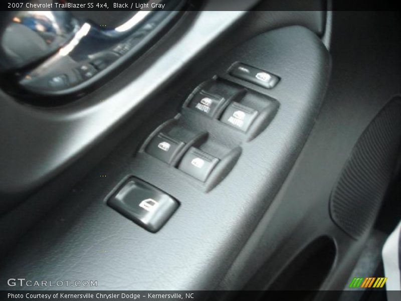 Black / Light Gray 2007 Chevrolet TrailBlazer SS 4x4