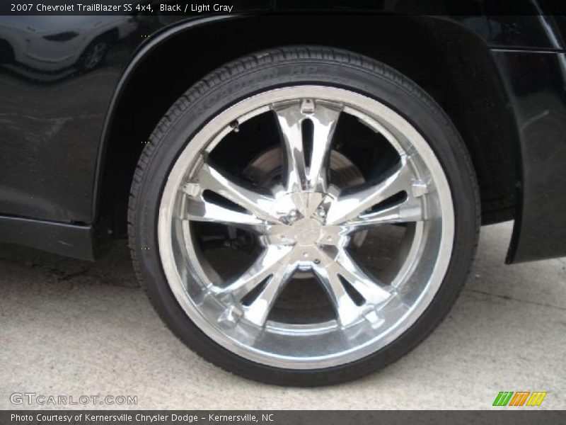 Custom Wheels of 2007 TrailBlazer SS 4x4