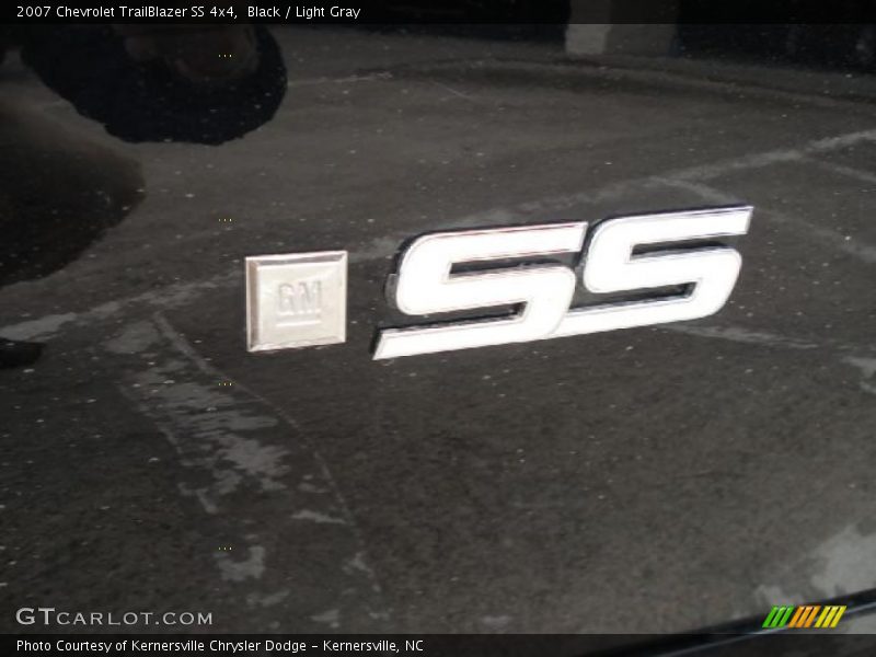 Black / Light Gray 2007 Chevrolet TrailBlazer SS 4x4