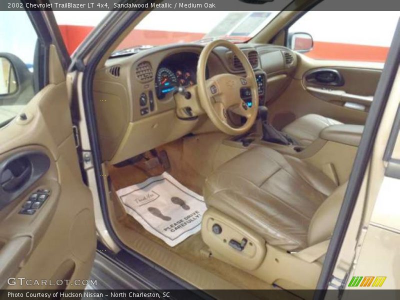 Sandalwood Metallic / Medium Oak 2002 Chevrolet TrailBlazer LT 4x4