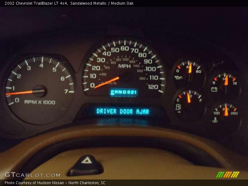 Sandalwood Metallic / Medium Oak 2002 Chevrolet TrailBlazer LT 4x4