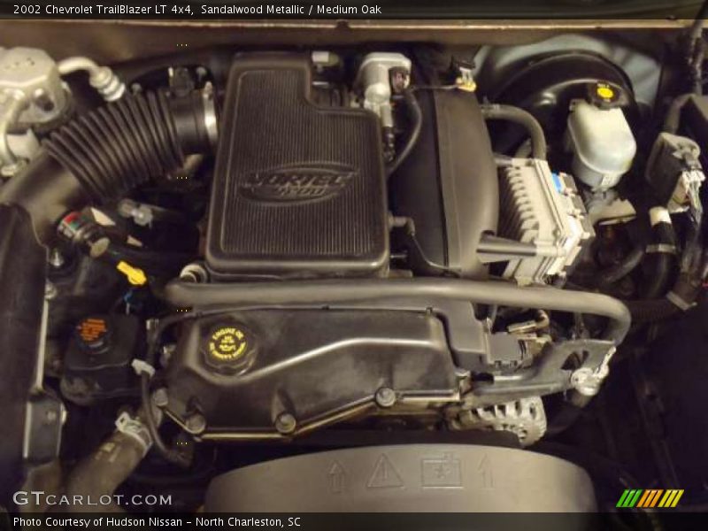 Sandalwood Metallic / Medium Oak 2002 Chevrolet TrailBlazer LT 4x4