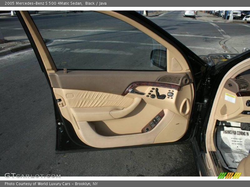 Black / Java 2005 Mercedes-Benz S 500 4Matic Sedan