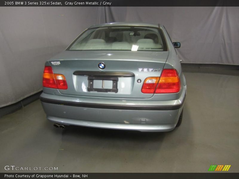 Gray Green Metallic / Grey 2005 BMW 3 Series 325xi Sedan