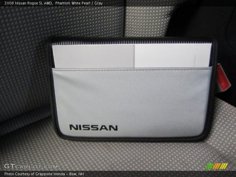 Phantom White Pearl / Gray 2008 Nissan Rogue SL AWD