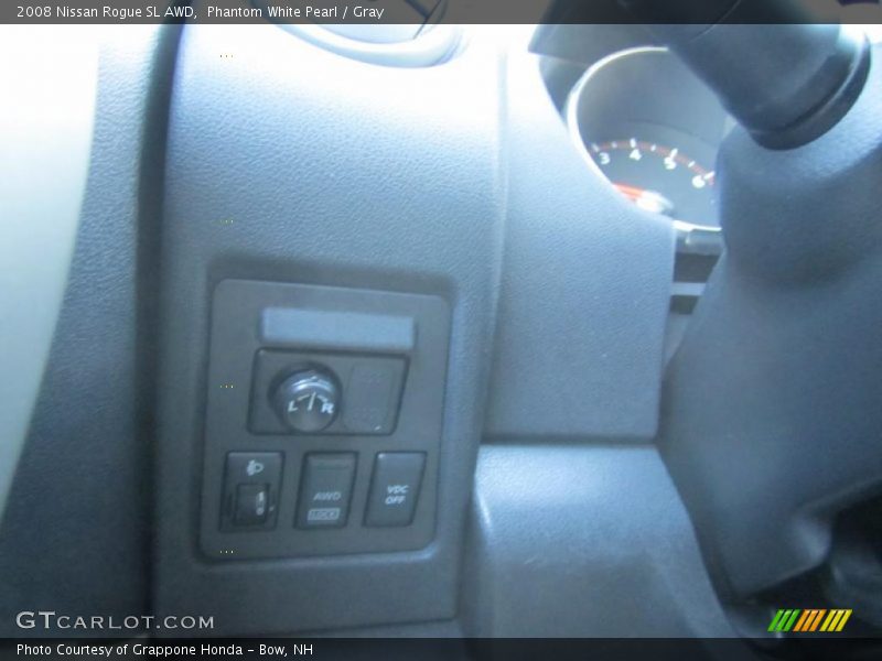 Phantom White Pearl / Gray 2008 Nissan Rogue SL AWD