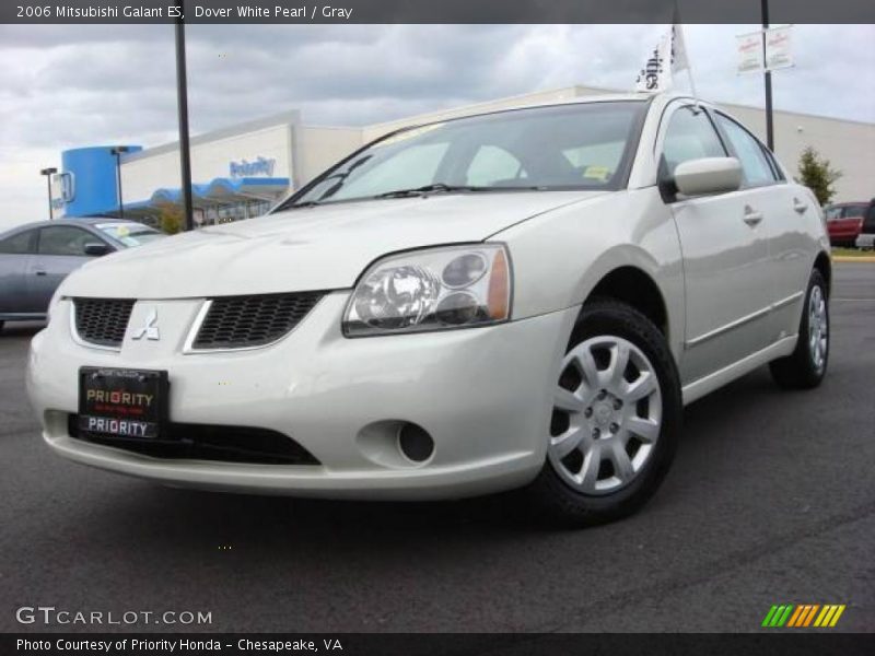 Dover White Pearl / Gray 2006 Mitsubishi Galant ES