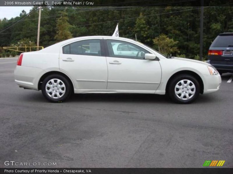 Dover White Pearl / Gray 2006 Mitsubishi Galant ES