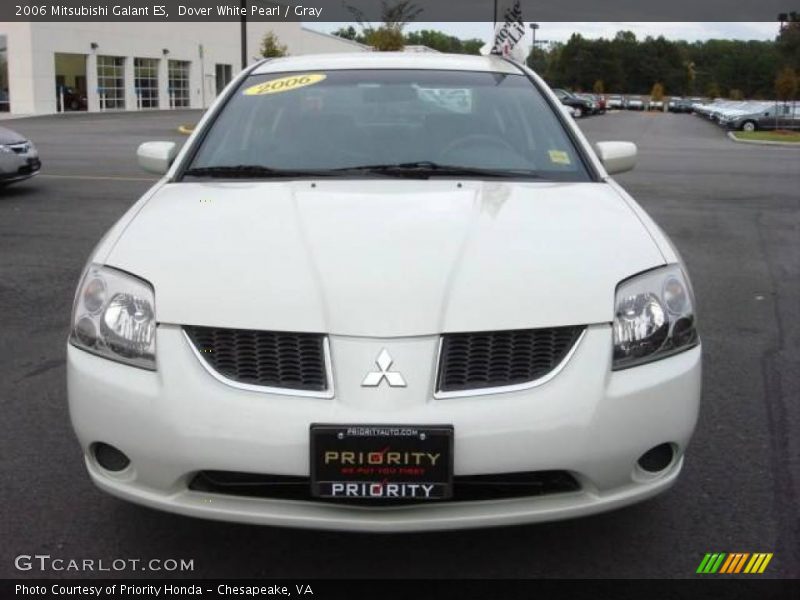 Dover White Pearl / Gray 2006 Mitsubishi Galant ES