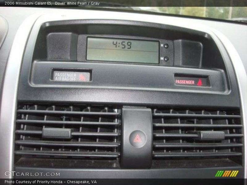 Dover White Pearl / Gray 2006 Mitsubishi Galant ES