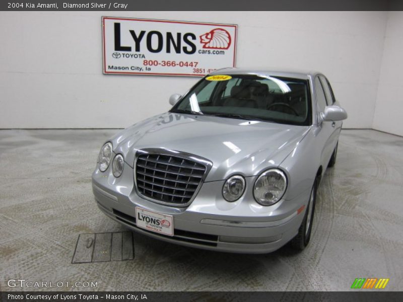 Diamond Silver / Gray 2004 Kia Amanti